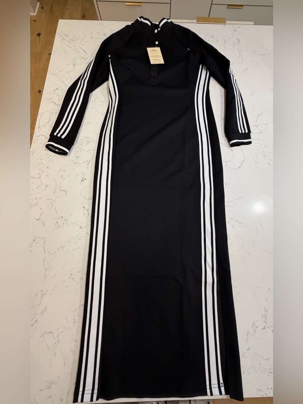 Women's Minimalist White-trimmed Button-down Collar Sweatshirt Maxi Dress